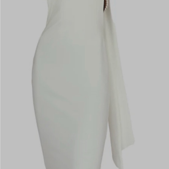 Chic Backless White Dress with Pearl Straps - Picture 6 of 16